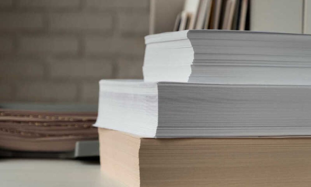 Gramatura do papel cartão: como escolher para cada embalagem?